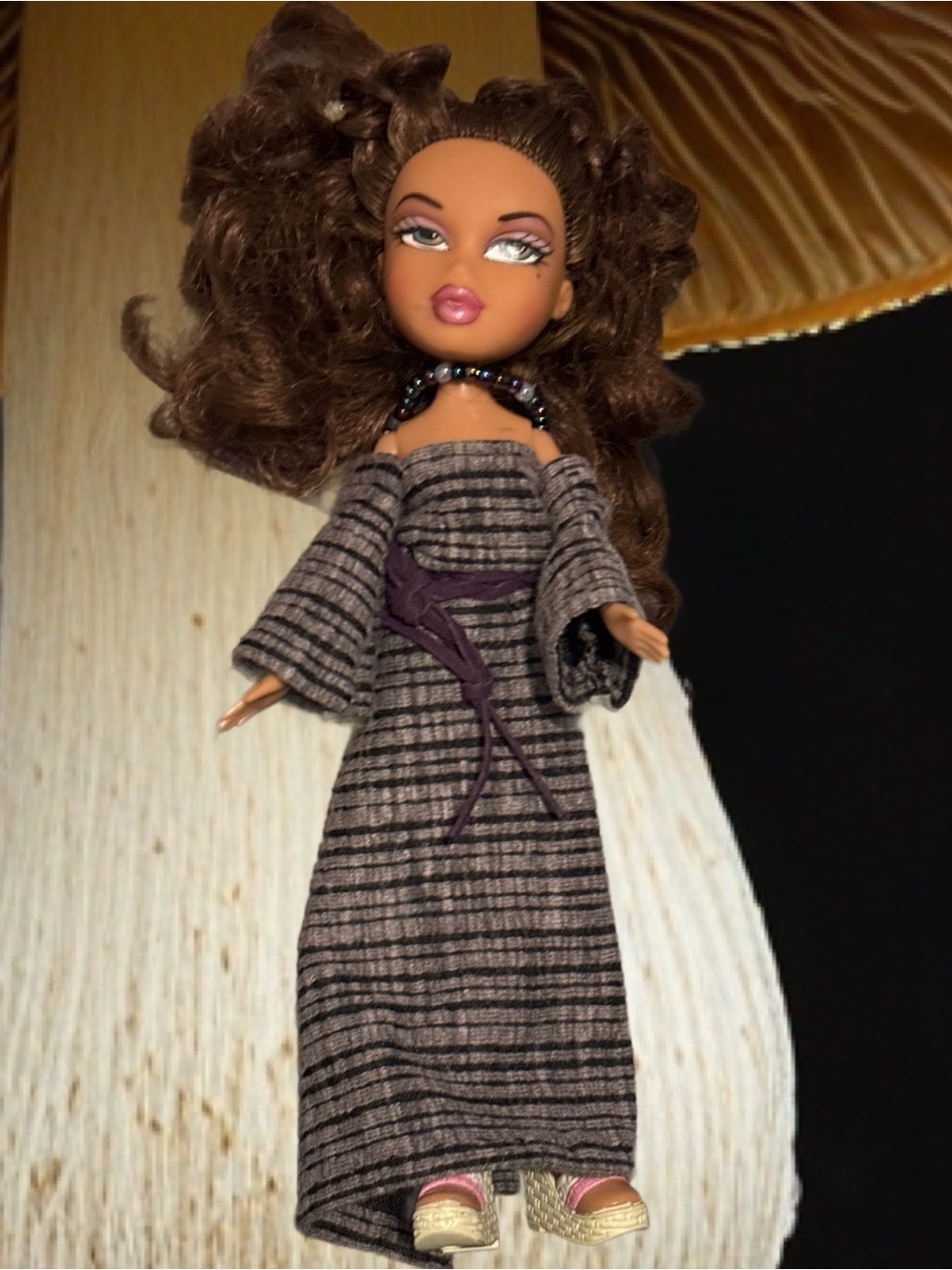 Bratz Stylish Sasha with wavy hair - redress - Picture 8 of 12